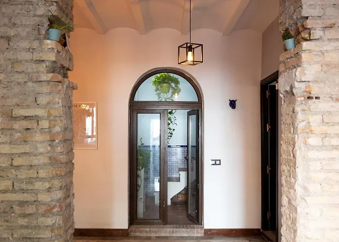 Naim Guest House Malaga Centro