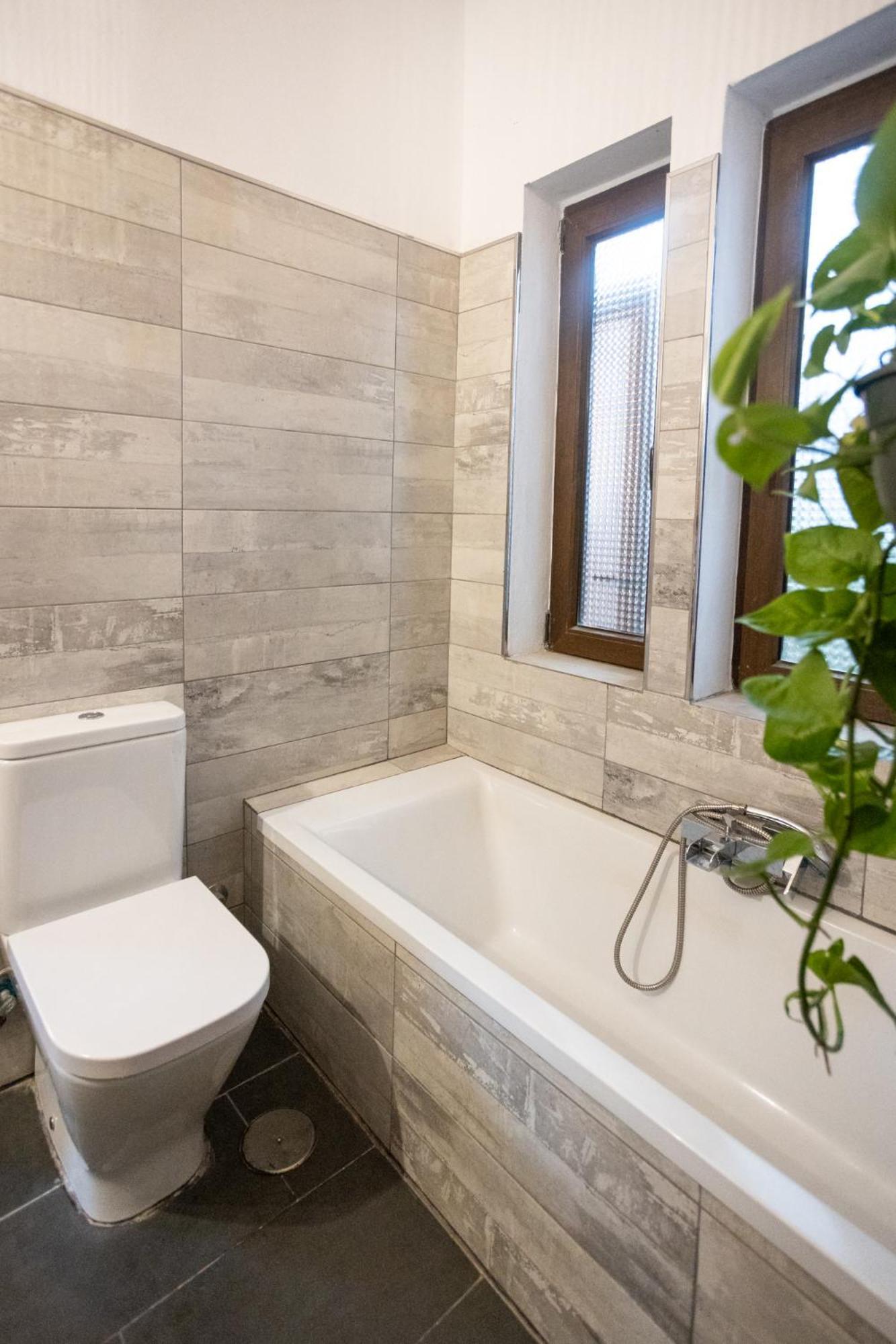 Naim Centro Guest house